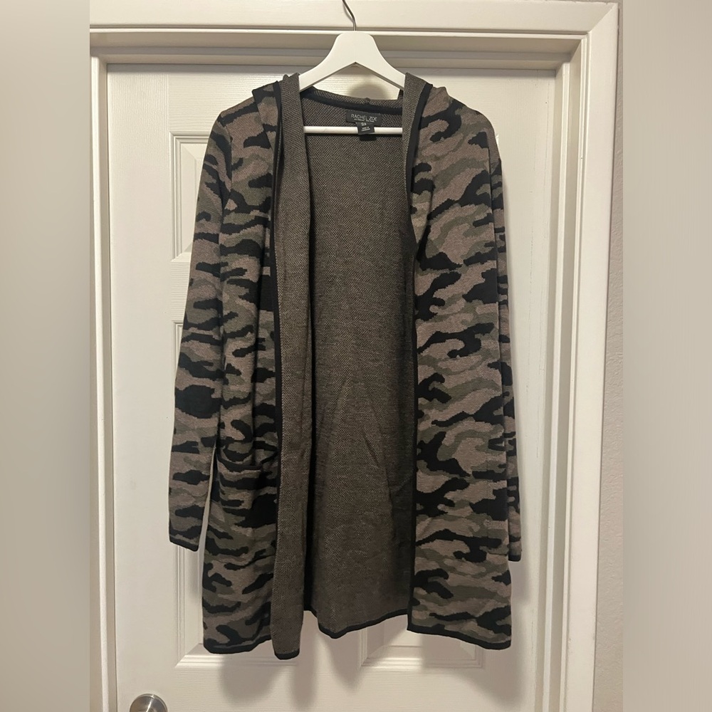 Hooded camo Rachel Zoe cardigan